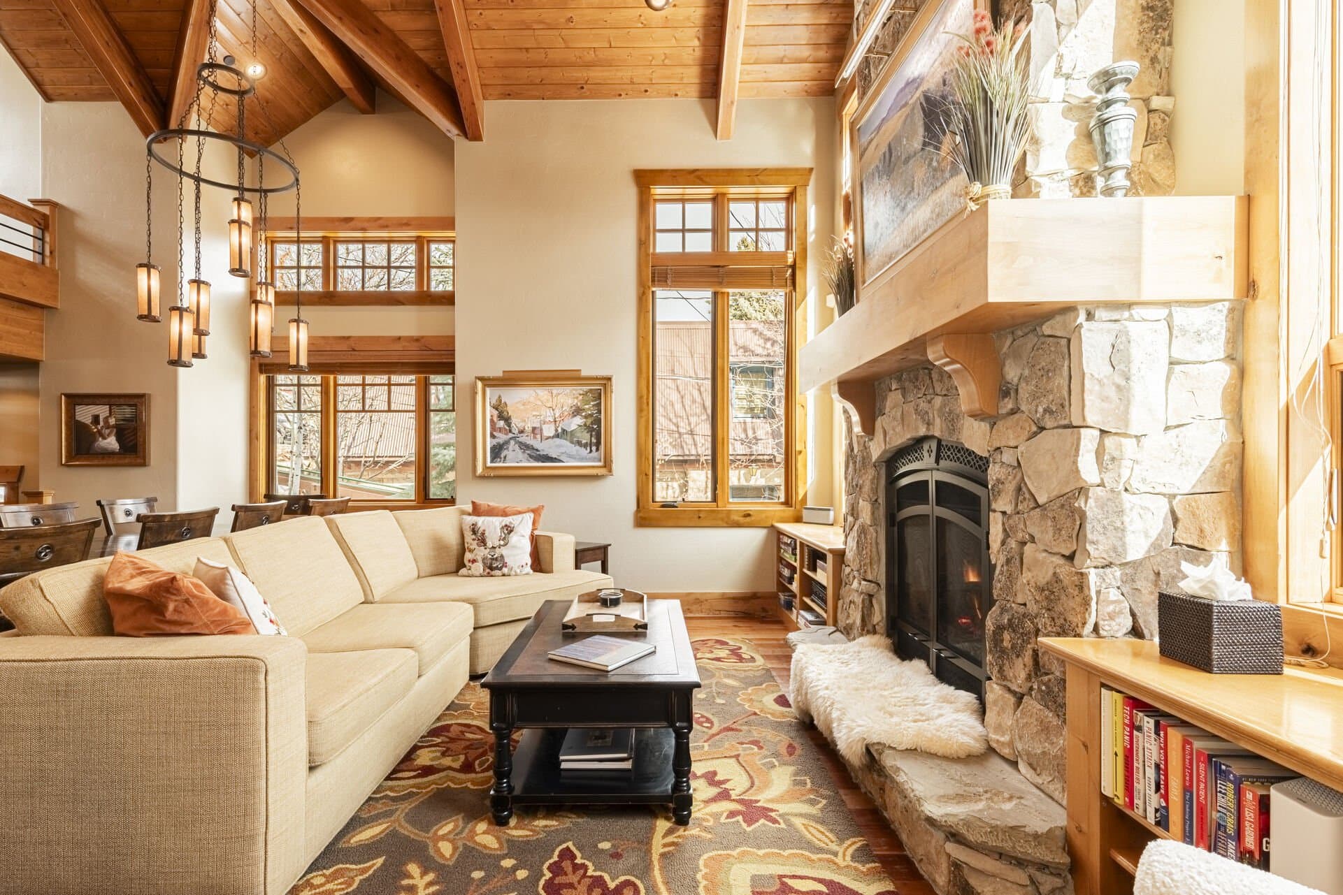 Powder Lodge