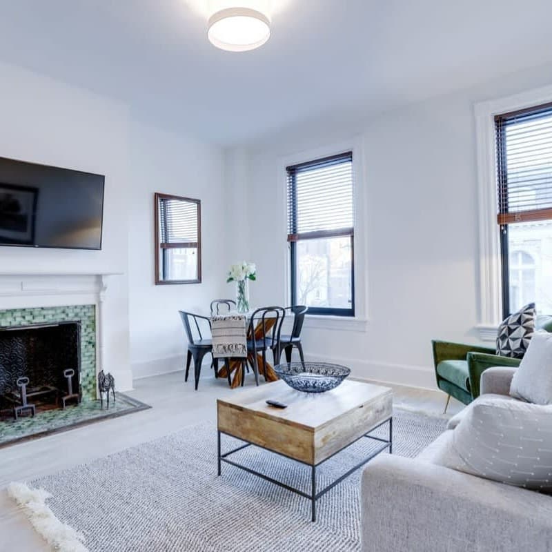 Vantage Residence
