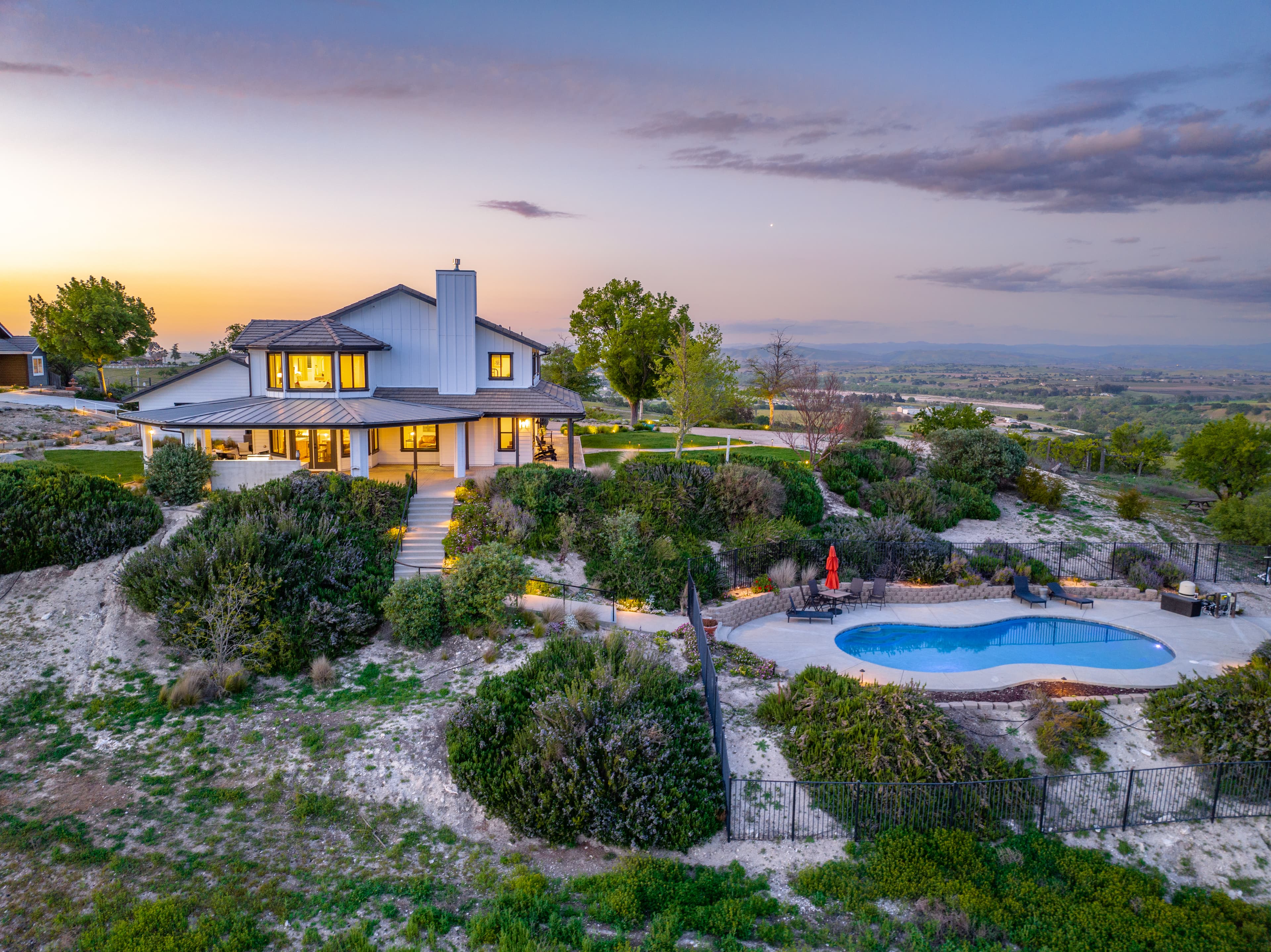 Mira Vista Manor