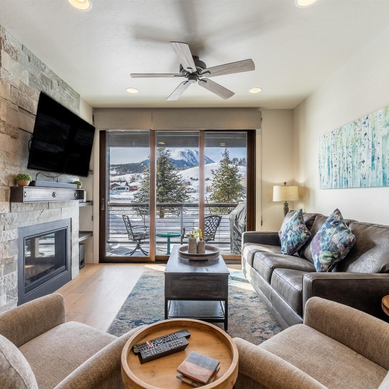 Alpine Aura Enclave