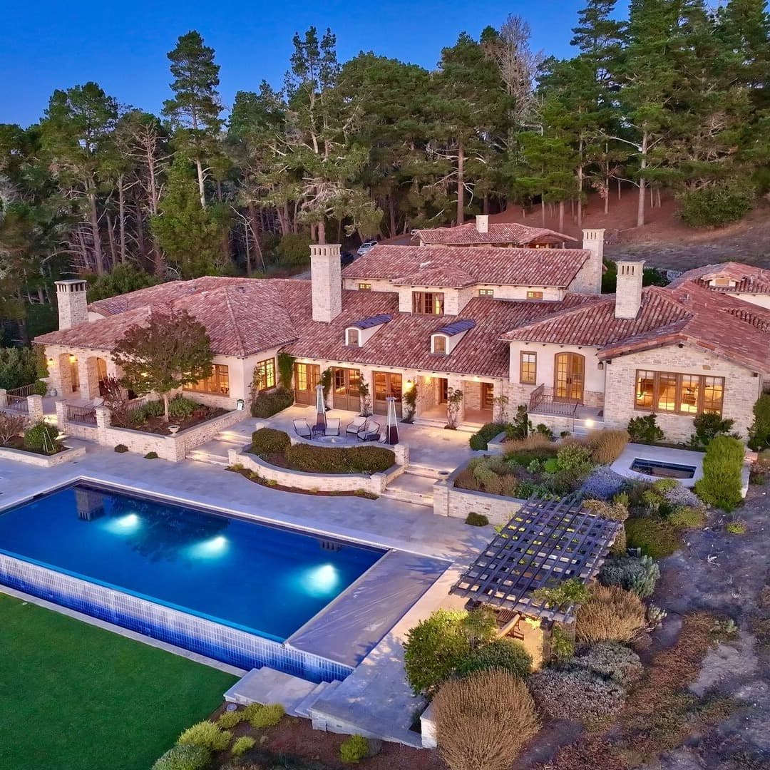Renaitre Estate