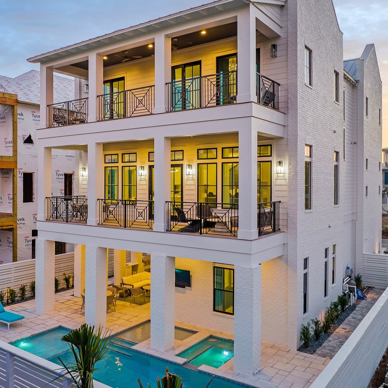 Emerald Palms